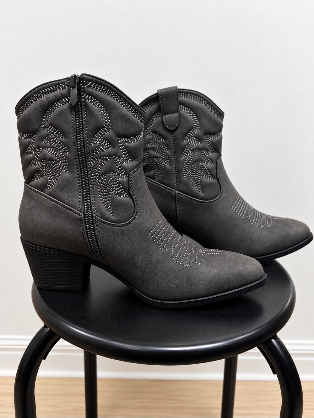 Global Win Gray Western-Inspired Ankle Booties